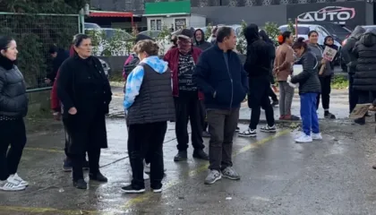 Aksioni i IKMT lë dhjetëra familje në rrugë! Qytetarët e Durrësit: Nuk dimë ku të fusim kokën