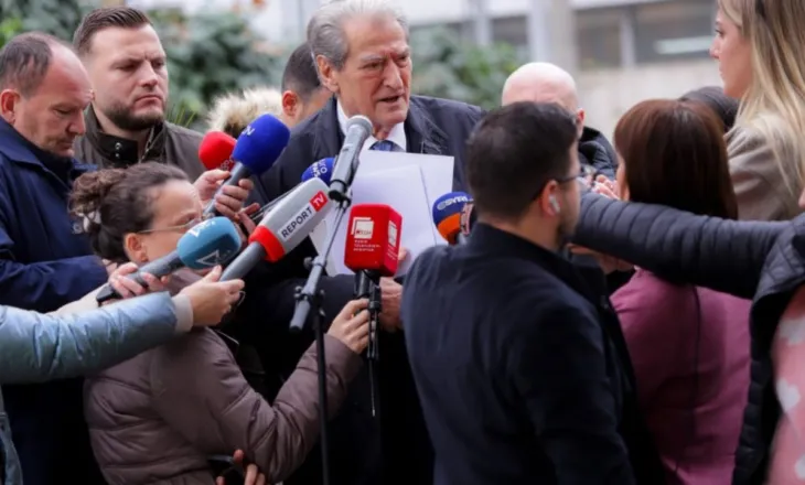 Akuza e SPAK për “korrupsion politik”, Berisha: Po hetohem pse Argita ka përfituar një apartament 77 m2 nga privatizimi, si 1 milionë shqiptarë të tjerë