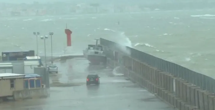 Alarm nga Bashkia Durrës: “Shmangni daljet e panevojshme”, moti përkeqësohet