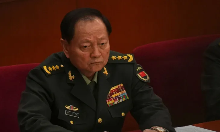 Aleati më i ngushtë ushtarak i Xi-së nën hetim, kush është gjenerali i lartë i akuzuar për korrupsion