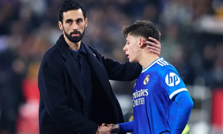 Alvaro Arbeloa hedh sytë nga merkato, kërkon rikthimin direkt të këtyre dy lojtarëve