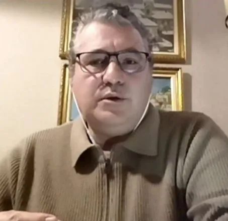 Ambasada: Nuk preken vizat turistike/ Minxhozi: Vendim global, s’ka të bëjë me ne si shqiptarë apo me ne si shtet