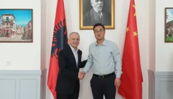 Ambasadori shqiptar në Pekin, takime për bashkëpunimin ekonomik Shqipëri-Kinë