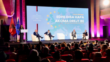 Ambasadorja franceze: Shqipëria e shtrin hapin drej BE-së! Schieder: 2029-a, vit kyç për anëtarësimin