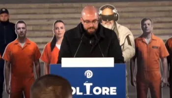 Anëtari i Forumit Rinor ia thotë në sy Berishës: Kemi bërë një gabim të rëndë pas 11 majit, shkelmuam…