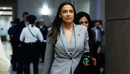 Anëtarja demokrate e Kongresit sulmon Trump për arrestimin e Maduros: Nuk ka të bëjë me drogën, por me naftën