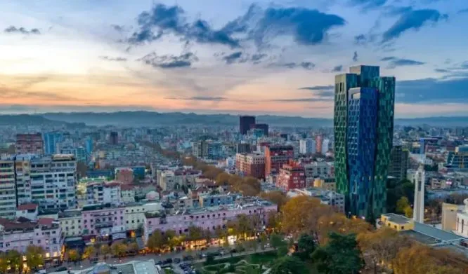 Apartamentet në Tiranë, mision i paarritshëm për shtresën e mesme