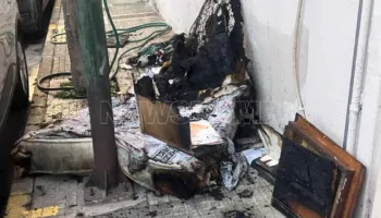 Apartamenti përfshihet nga flakët, shkak telefoni. Lëndohen dy gra