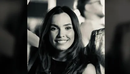 Ardiana Thaçi: O vetja jem, hipokrite…