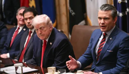 Armët bërthamore të Iranit, Hegseth: Ushtria e SHBA-së e gatshme të zbatojë çdo vendim të Trumpit