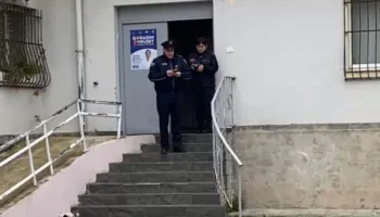 Arratisja/ Altin Ndoci doli nga spitali i Durrësit me xhup të zi, në parking e priste Audi A7 i bardhë