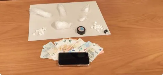 Arrestohet adoleshenti shqiptar/ I përfshirë në trafikun e kokainës, ja çfarë iu gjetën në makinë dhe në trup