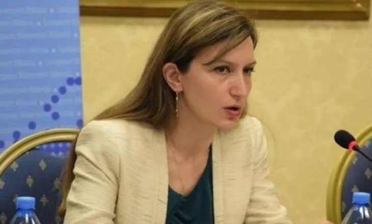 Arrestohet Ish-zyrtarja e Ministrisë së Brendshme. Theu ‘arrestin shtëpiak’ dhe tentoi t’i djegë makinën ish-partnerit