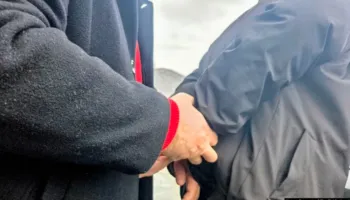 Arrestohet një burrë nën dyshimin për sulm ndaj pjesëtarëve të KFOR-it dhe të Policisë së Kosovës