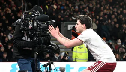 Arsenal i shkëputur në krye, zhgënjen Juve, Gjimshiti për notën ’10’