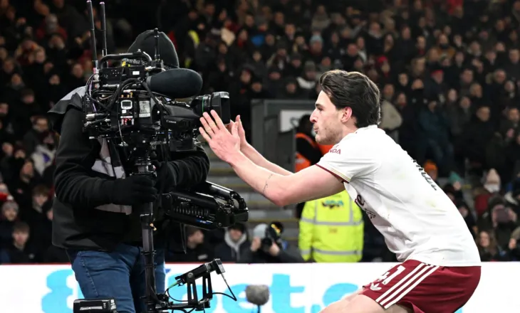 Arsenal i shkëputur në krye, zhgënjen Juve, Gjimshiti për notën ’10’