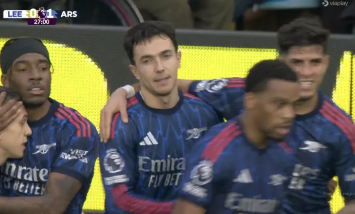 Arsenal mbaron punë që në pjesën e parë ndaj Leeds, vendasit shënojnë në portën e tyre (video)