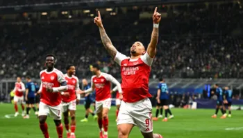Arsenal “trondit” Inter, Jesus bën heroin, “topçinjtë” perfekt në Champions, Chivu: Ishin shumë të fortë, e merituan