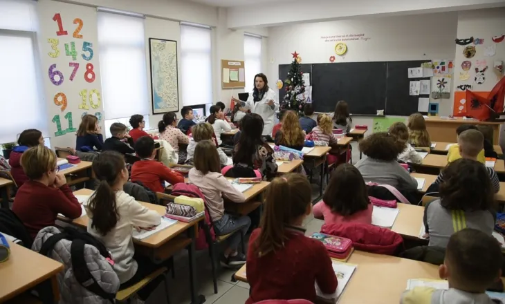 Arsimi, nuk ka kompensim direkt 480 ose 1000 euro! Do ketë rillogaritje tatimi pas plotësimit DIVA