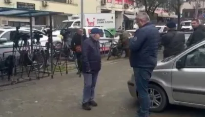 Artan Hoxha dorëzon në SPAK audio-përgjimin origjinal për 21 janarin