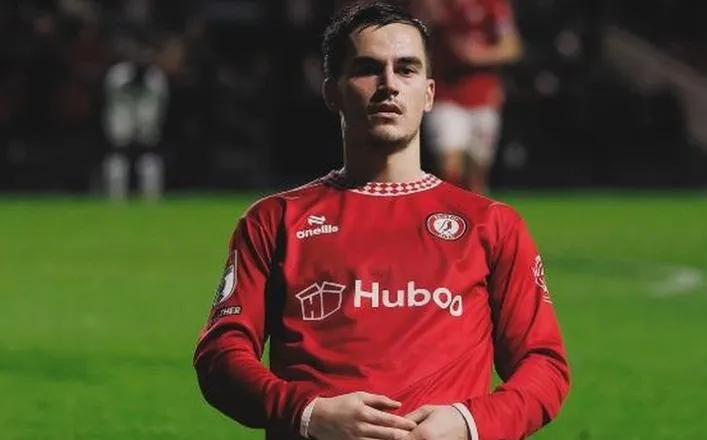 Askush si ai, Anis Mehmeti shënon sërish