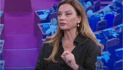 “Autokratët bien njësoj”/ Vokshi komenton kapjen e Maduros: Koha e maskave po mbaron