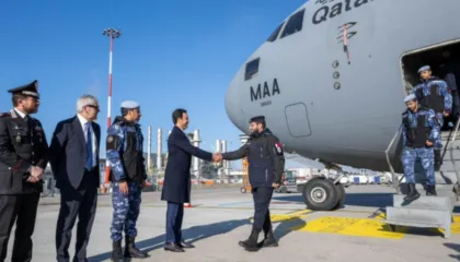 Avioni ushtarak i Katarit me 104 persona në bord përplaset me dritat e aeroportit të Milanos