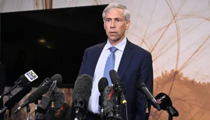 Avokati i Assange, Barry Pollack, do të përfaqësojë Nicolas Maduron në gjyq