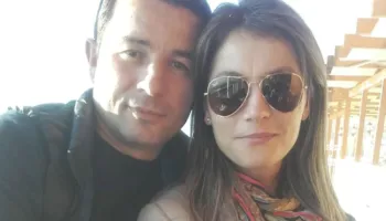 Babai vrau gruan/ Zbardhet DËSHMIA e fëmijëve të çiftit: Nëna ishte e vdekur dhe e gjakosur në qafë