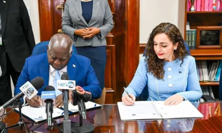 Bahamas heq vizat për Kosovën, presidentja Osmani: Përkushtim i përbashkët për forcimin e lidhjeve