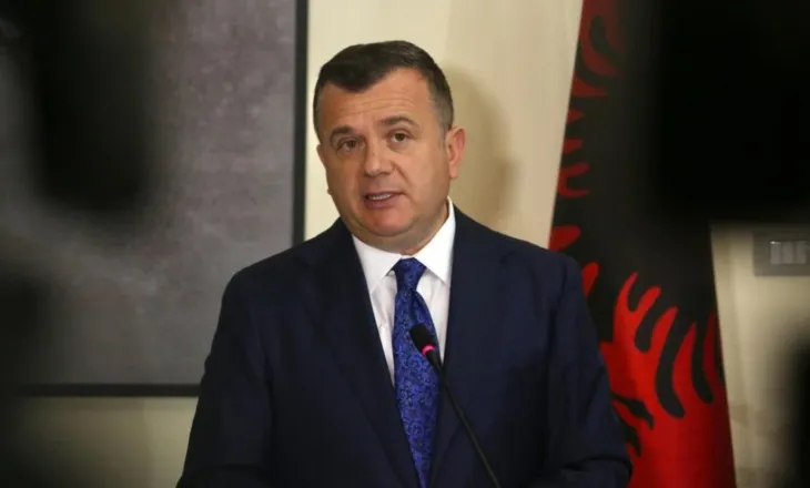 Balla reagon pas protestës së opozitës: Kambanat e 21 Janarit bien më fort se kurrë