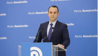 Balliu: Përgjigje për hajdutin e Kristaqit