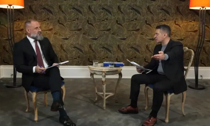 ‘Balluku, AKSHI … / Ahmetaj zbulon në ‘Çim Peka LIVE’: Këto janë 4 depozitat e parave të Edi Ramës, prandaj i mbron