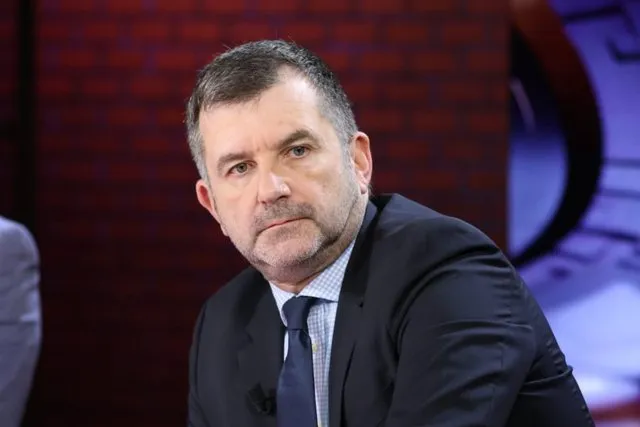 “Balluku figurë e djegur”, Bushati zbërthen prapaskenat: Rama po sulmon SPAK-un sepse diçka i ka rrëshqitur nga dora