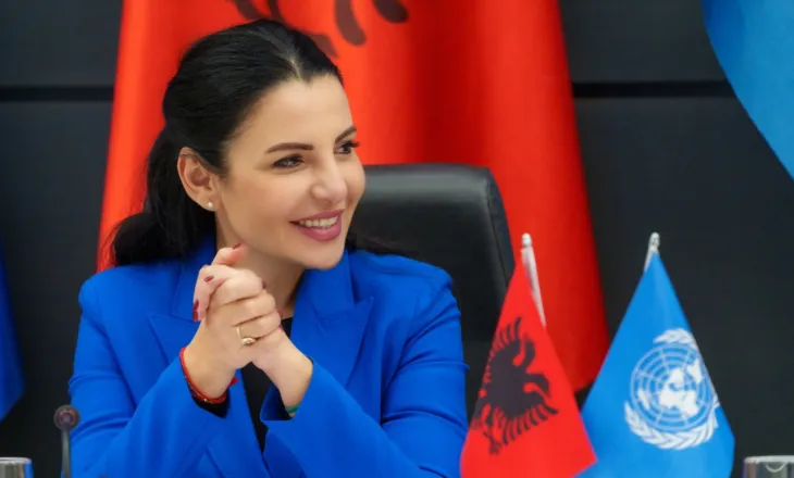 Balluku: Në 2030, 45% e konsumit vendas e prodhuar nga teknologjitë fotovoltaike dhe eolike