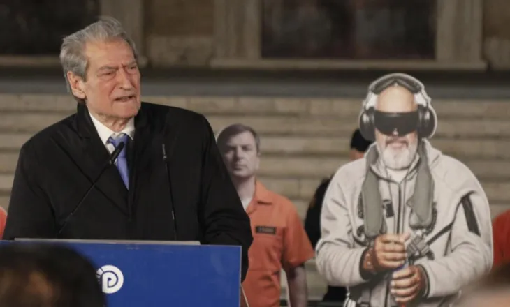 Balluku në Kuvend/ Berisha: Hajdutja më e madhe, u dërgua në Kuvend nga Rama për të provokuar