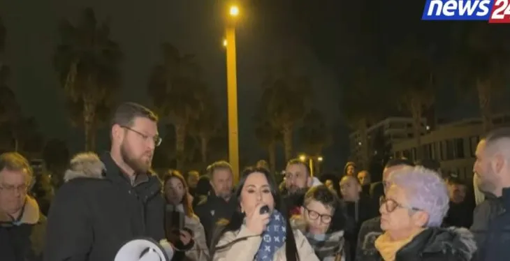 Banorët e Durrësit në protestë/ Kuçana: Në bashki vepron grup i strukturuar kriminal, SPAK ta hetojë Emirjana Sakon