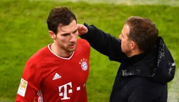 Barcelona “dridh” Napolin për mesfushorin gjerman, Flick “thërret” të preferuarin e tij