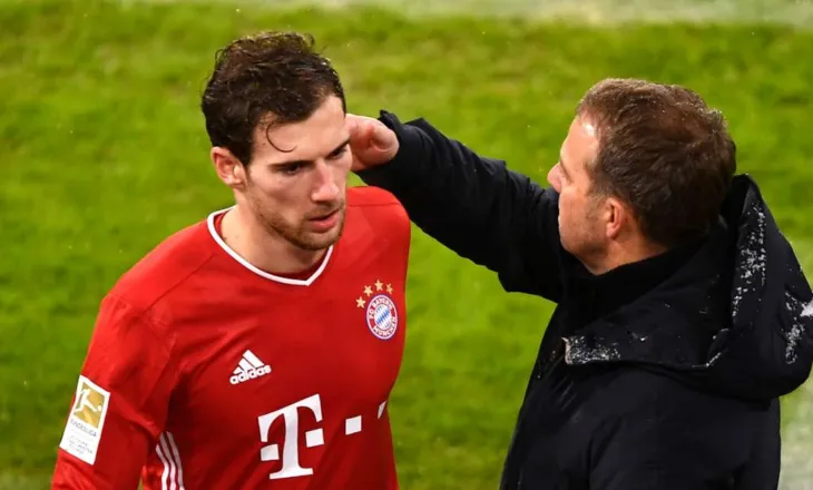 Barcelona “dridh” Napolin për mesfushorin gjerman, Flick “thërret” të preferuarin e tij