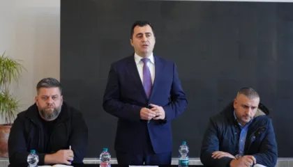 Bashkia Elbasan drejt një zgjidhjeje afatgjatë për menaxhimin e mbetjeve organike