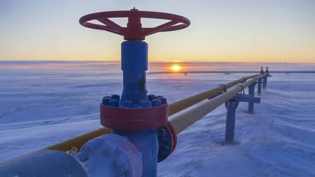 BE miraton ndalimin e plotë të importeve të gazit rus deri në 2027, me gjoba të rënda për shkelësit