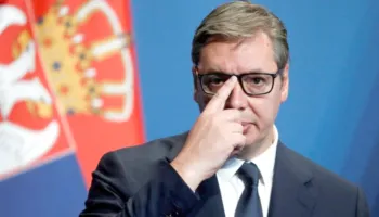 BE nuk po divorcohet nga SHBA, por Vuçiç po divorcohet prej tyre, pse Serbisë nuk i leverdis “ftohja” me europianët