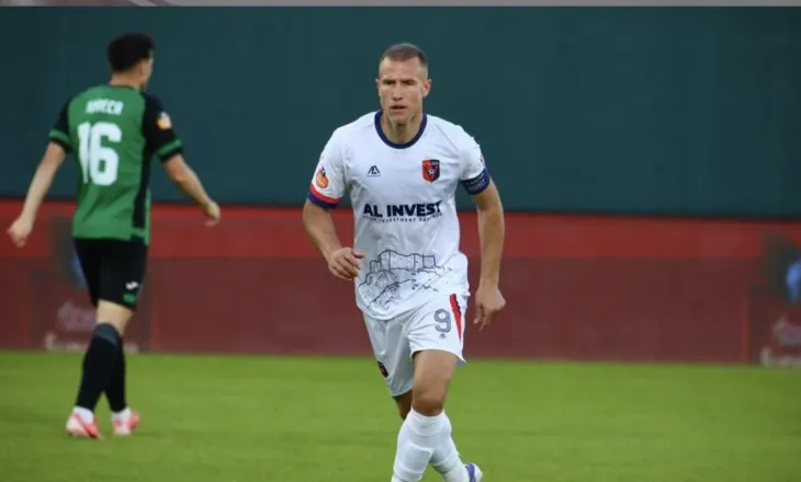 Bekim Balaj nuk njeh moshë, shkodrani i pari në garën për “Këpucën e Artë”. Ja lista