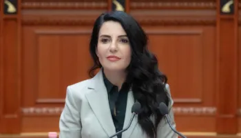 Belinda Balluku rekurs në Gjykatën e Lartë për bllokimin e pasaportës