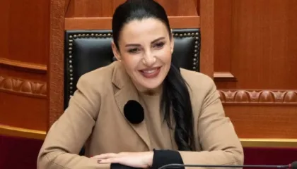 Belinda Balluku zotëron 300 apartamente dhe 2 jahte? SPAK hermetik për hetimet ndaj Belinda Ballukut, shtohen…