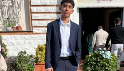 “Bëri foto me të dashurën time”/ Goditi për vdekje shokun e tij të klasës, zbardhet dëshmia e 19-vjeçarit: Doja ta vrisja sepse…