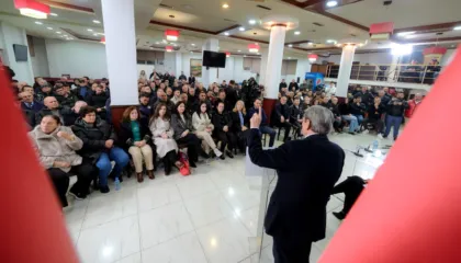 Berisha: Askush nga jashtë nuk do të na i zgjidhë problemet, përballje shesheve deri në fitoren e PD