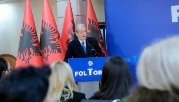 Berisha: Balluku ka vjedhur popullin, Rama ka frikë që ta shkarkojë