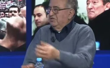 ‘Berisha ka bërë shumë gafa’, Klosi: Kush e kishte zotësinë për të dhënë urdhër që të qëllohej më 21 janar përveç tij?