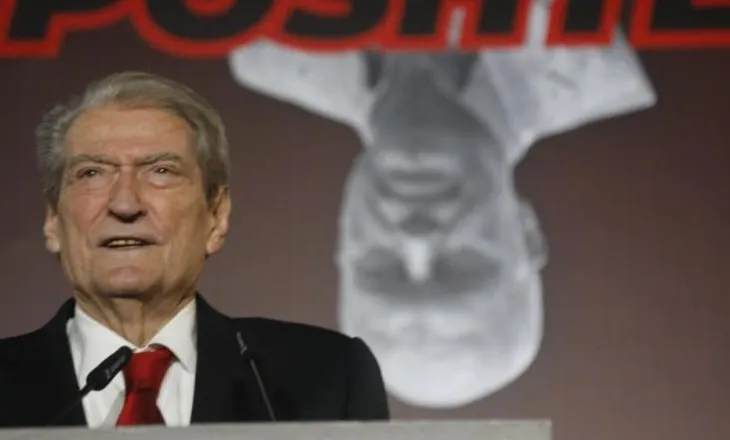 Berisha kalon në delir pas intervistës së Arben Ahmetajt në televizionin e tij: Është guximtar i madh